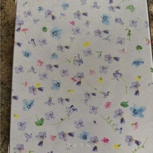 Burga wildflower Floral iPad Pro 13 (7th generation)